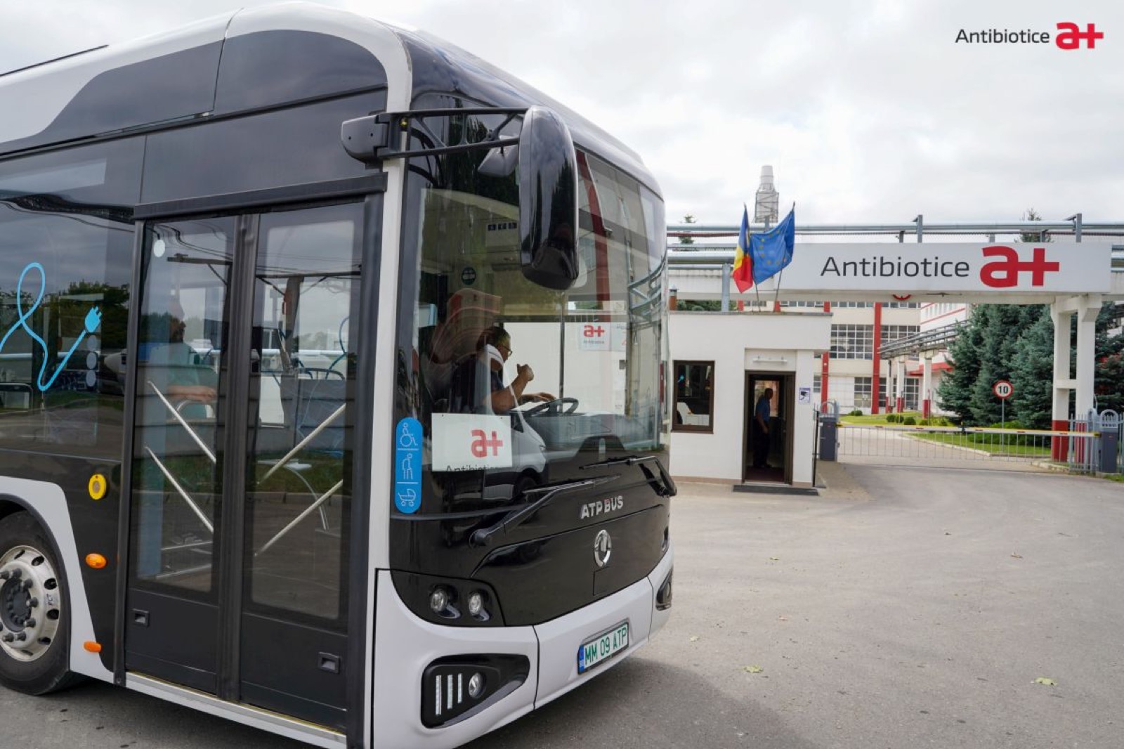 Antibiotice Iași testează autobuzul electric românesc ATP Bus