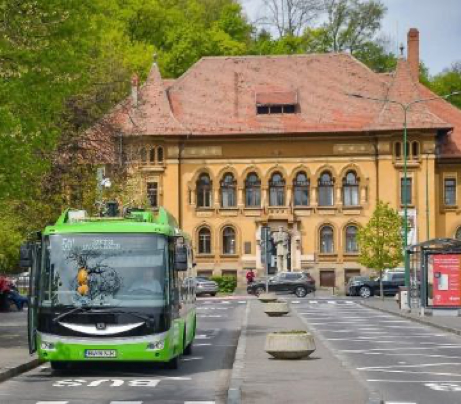 Brașov primește 11 milioane de euro prin PNRR pentru 23 de autobuze electrice