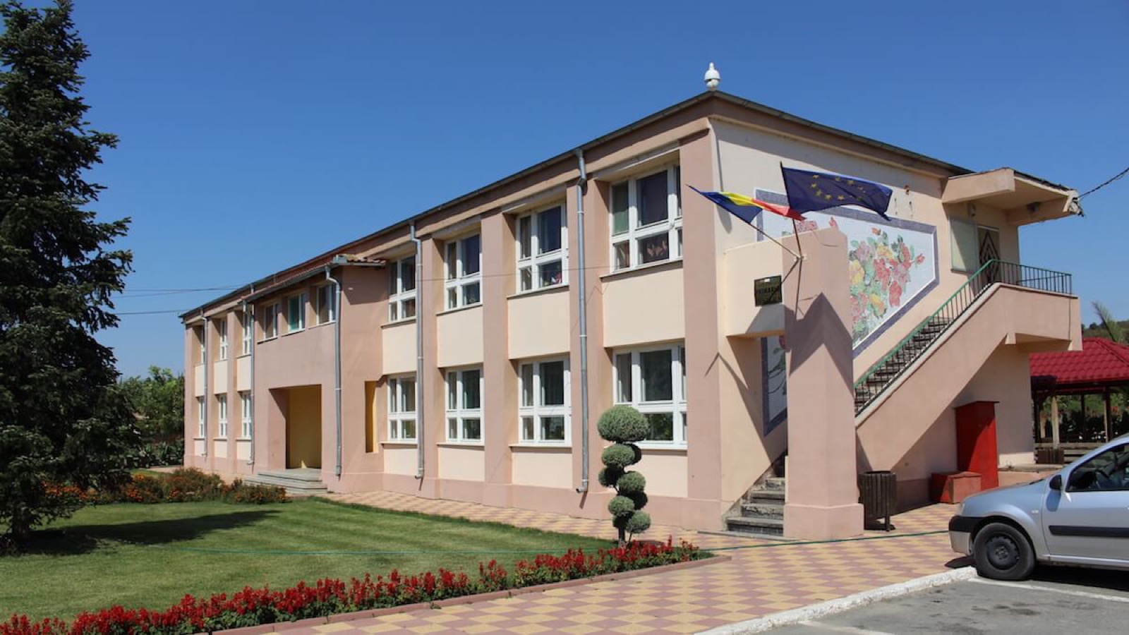 Peștera digitalizează serviciile primăriei cu 325.000 de euro din PNRR