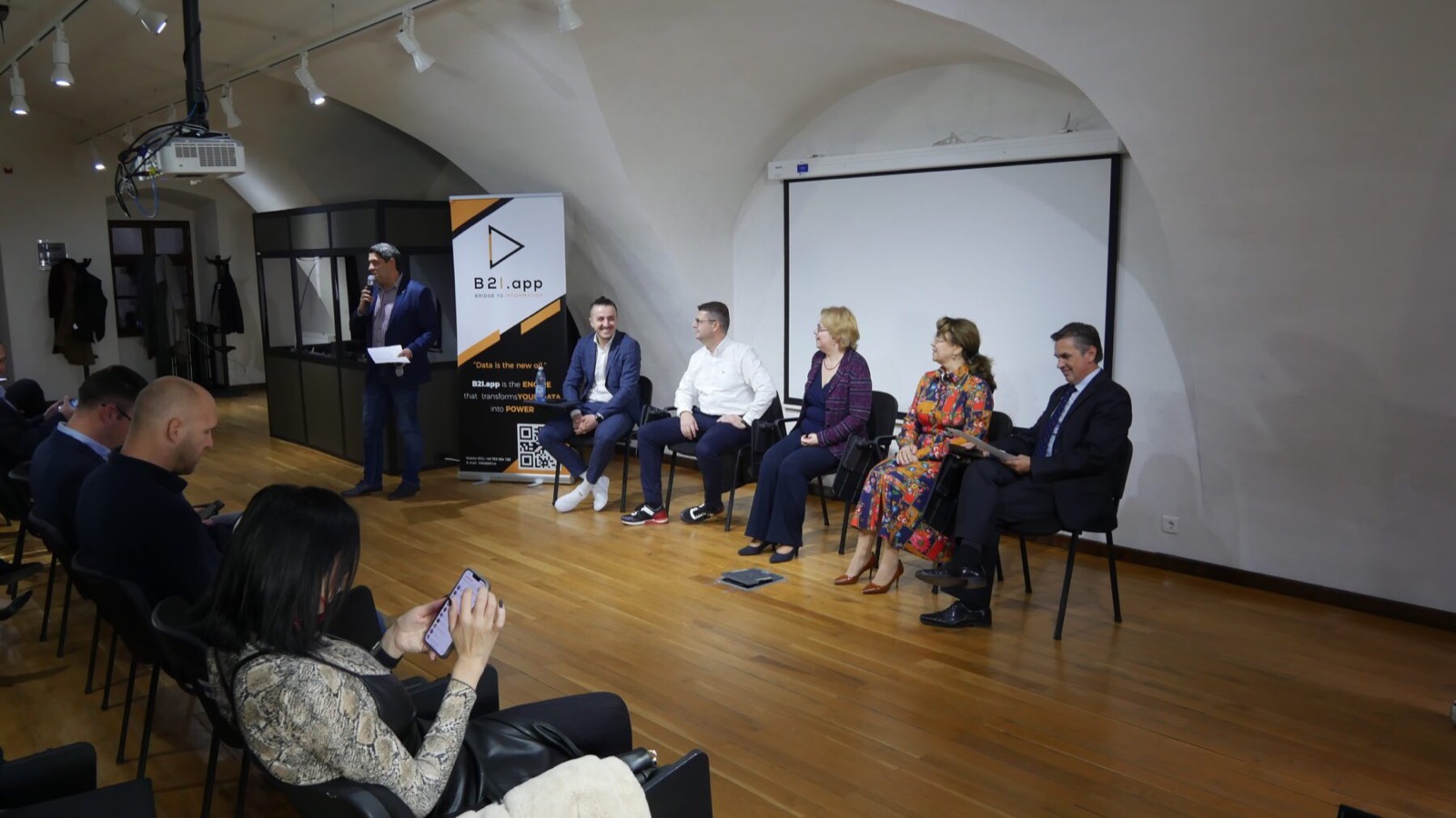 Oradea lanseaza aplicatia Bridge-to-Information B2I.app pentru IMM-uri